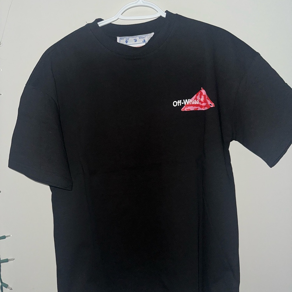 Off-White T-Shirt